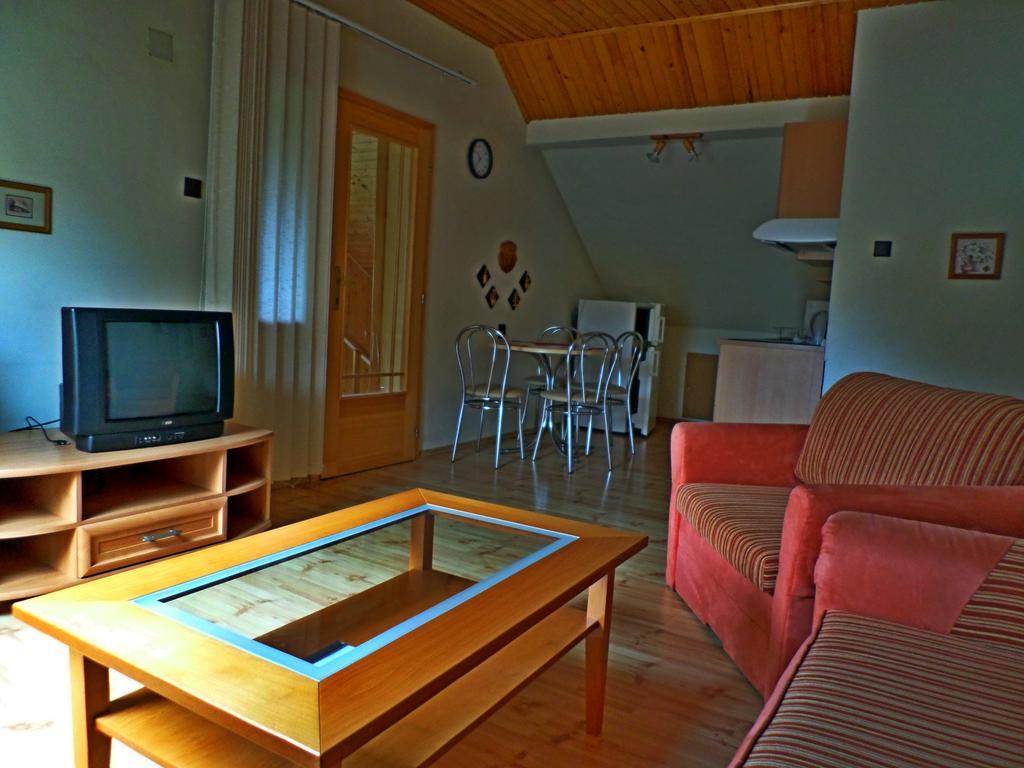 Apartmany Anna Bešeňová Zimmer foto
